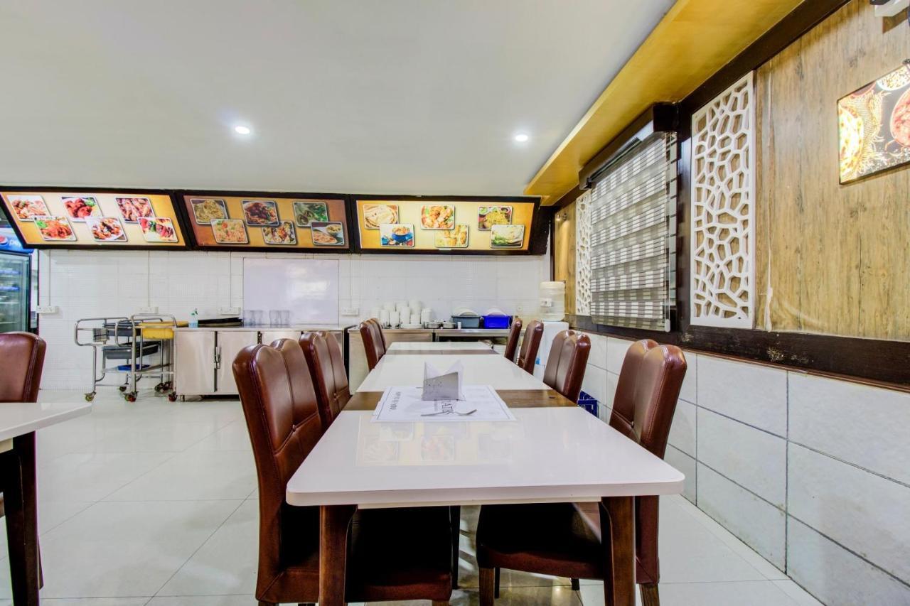 Capital O 5381 The Emirates Hotel Bangalore Luaran gambar