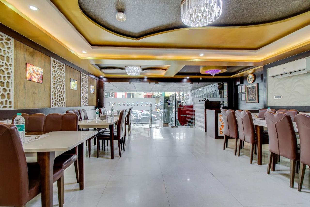 Capital O 5381 The Emirates Hotel Bangalore Luaran gambar