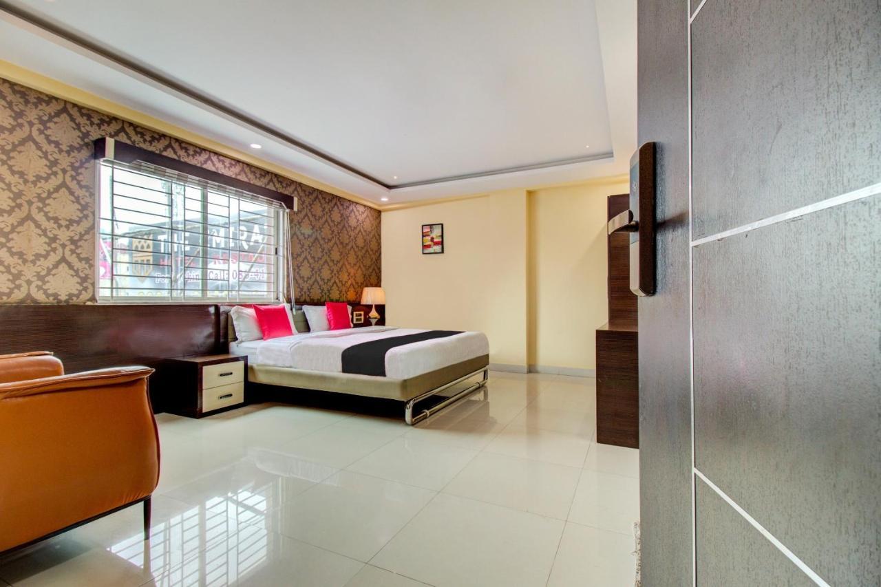 Capital O 5381 The Emirates Hotel Bangalore Luaran gambar