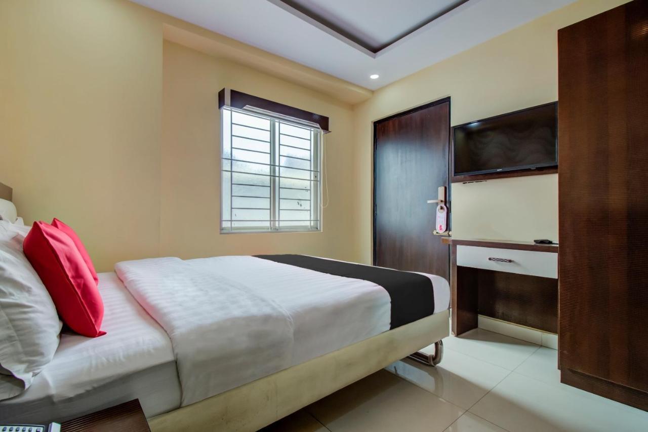 Capital O 5381 The Emirates Hotel Bangalore Luaran gambar