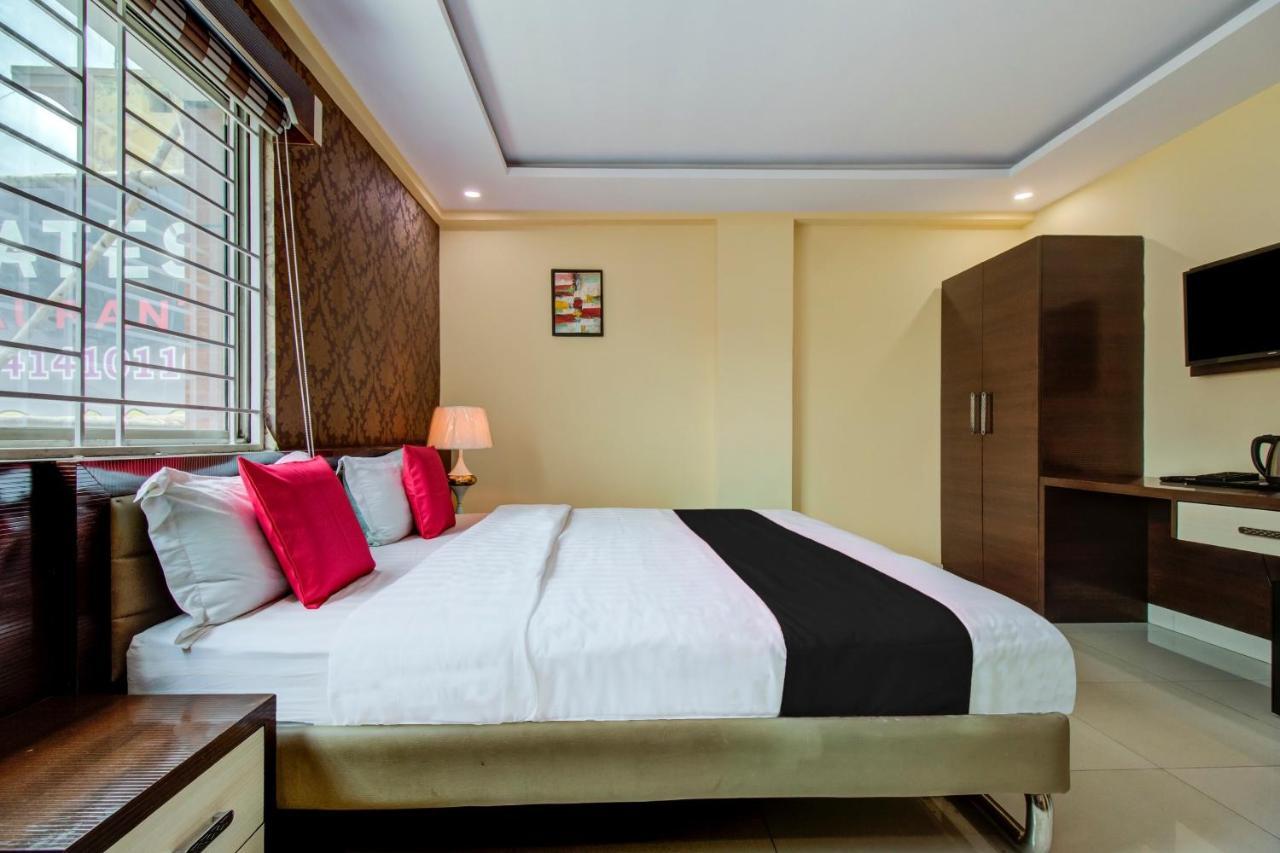 Capital O 5381 The Emirates Hotel Bangalore Luaran gambar